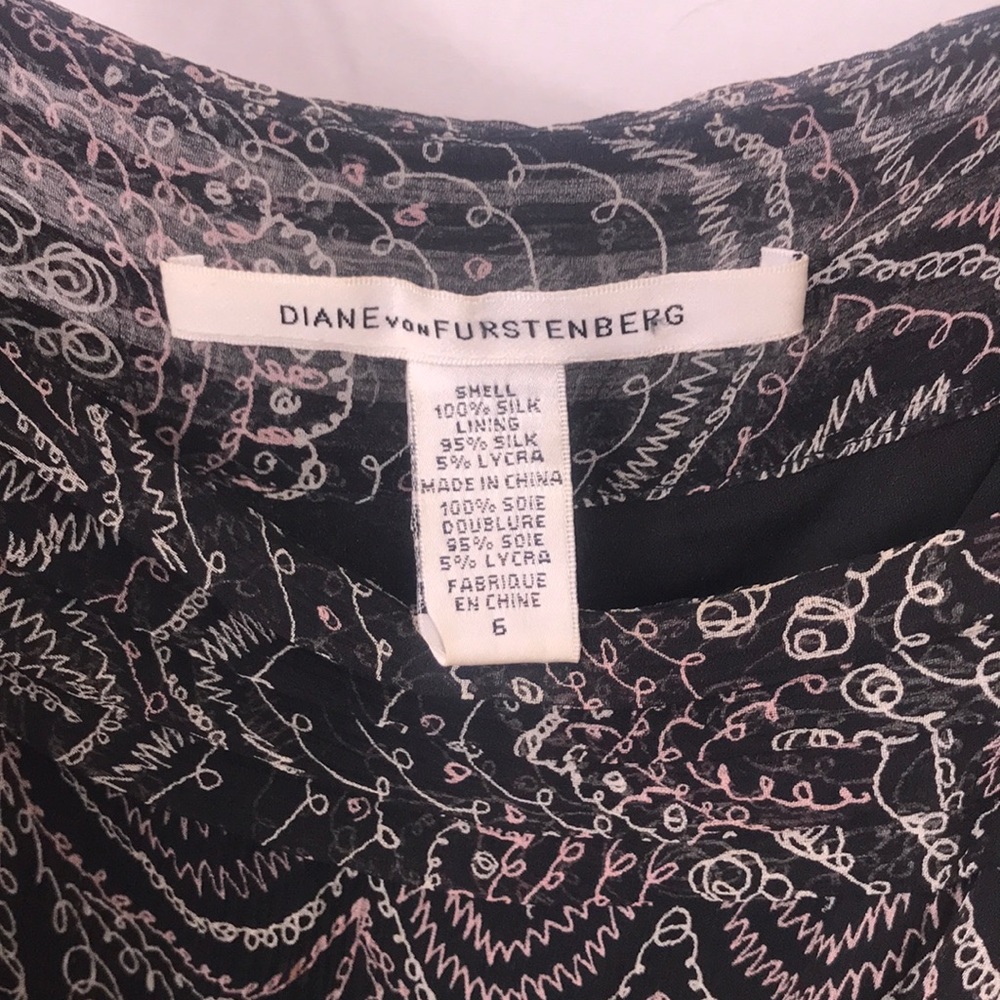 Diane Von Furstenberg silk dress Size 6 - Picture 3 of 5